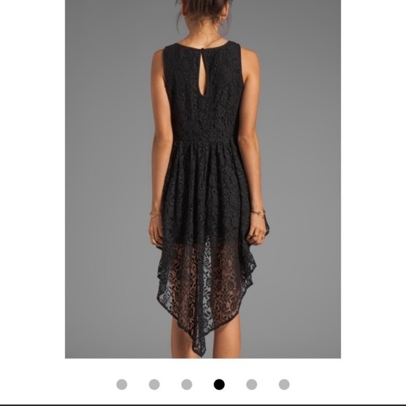 ⭐️MINKPINK Lace Hi Low Dress⭐️ - Picture 2 of 15